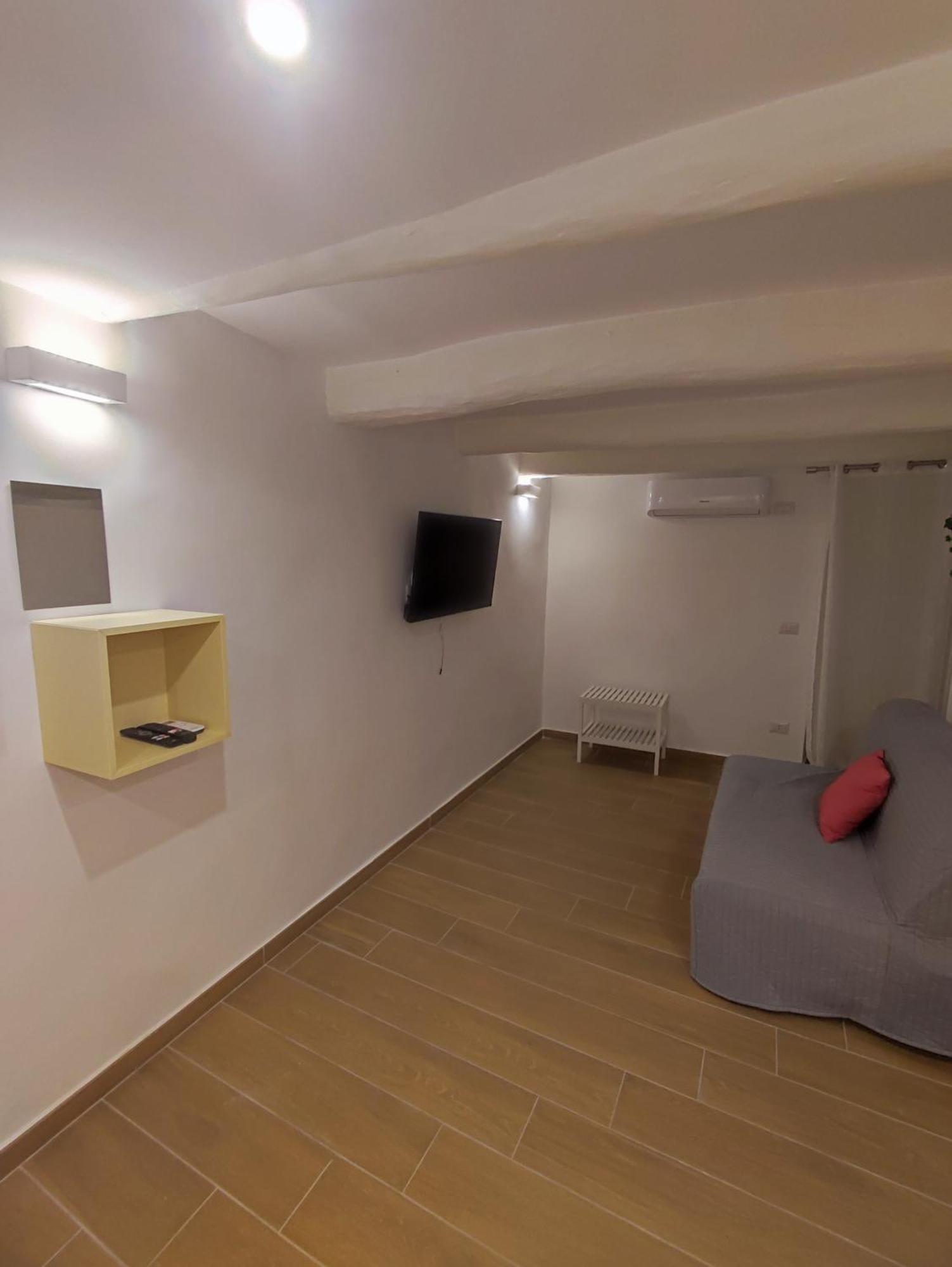 Duchessa Ravaschieri Bed And Breakfast Νάπολη Εξωτερικό φωτογραφία